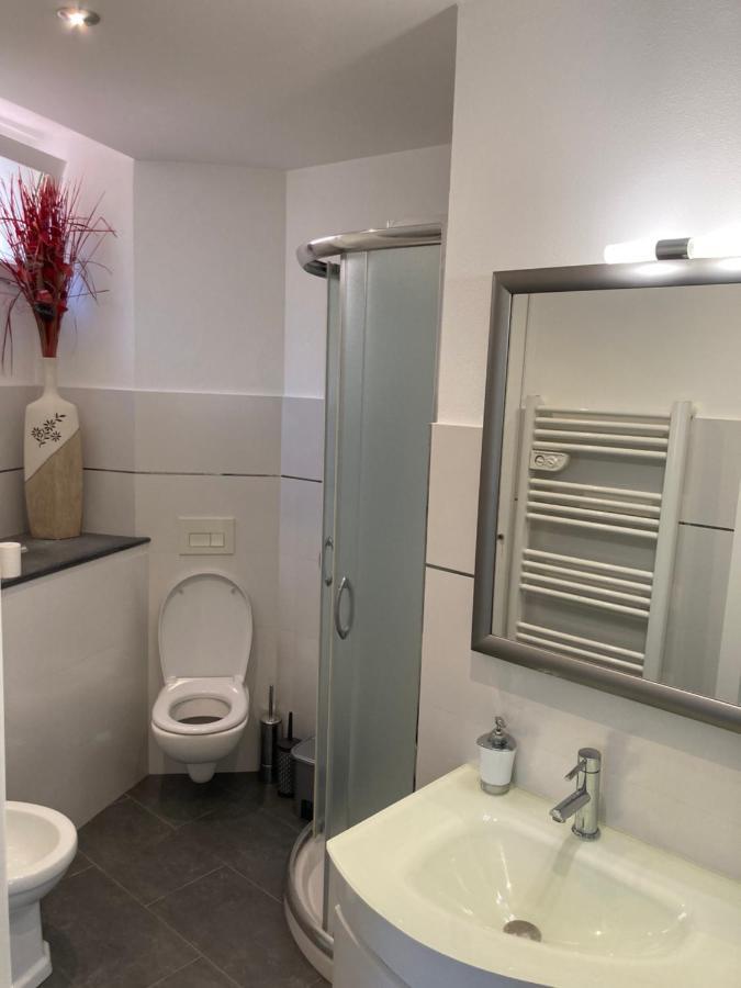 Studio Villa La Cigale Avec Grande Terrasse Menton Bagian luar foto