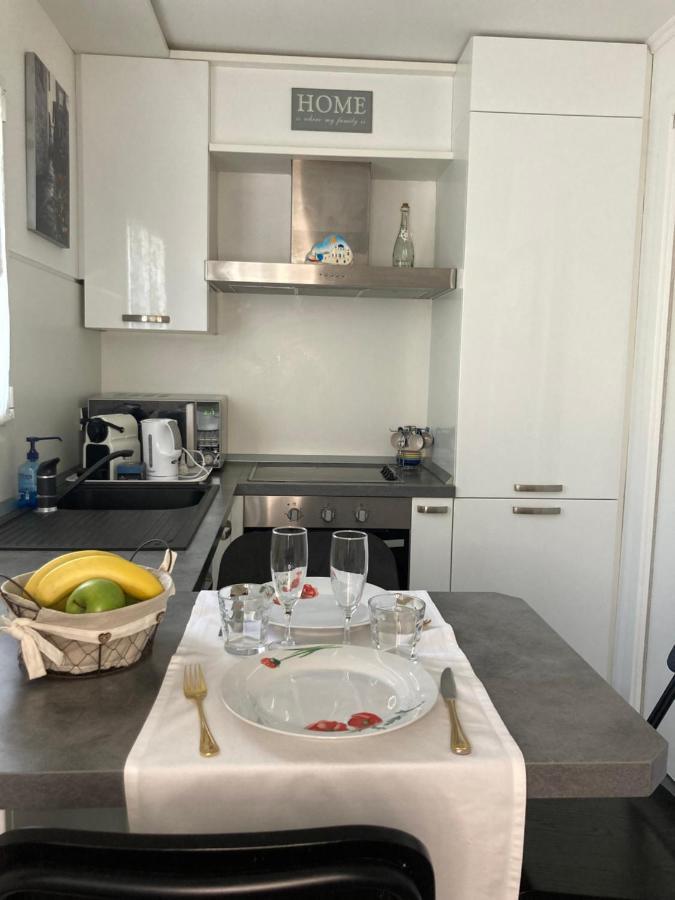 Studio Villa La Cigale Avec Grande Terrasse Menton Bagian luar foto