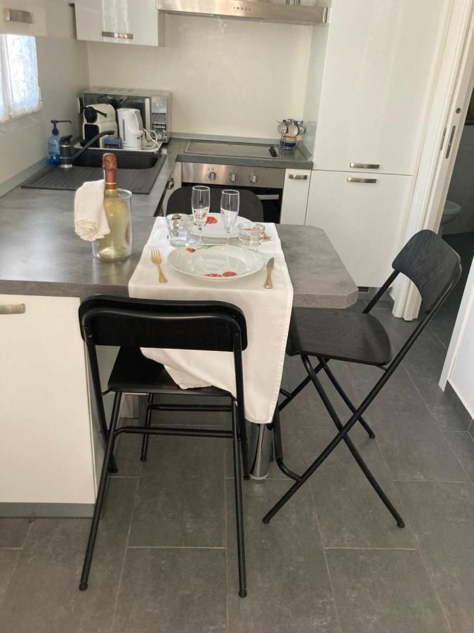 Studio Villa La Cigale Avec Grande Terrasse Menton Bagian luar foto