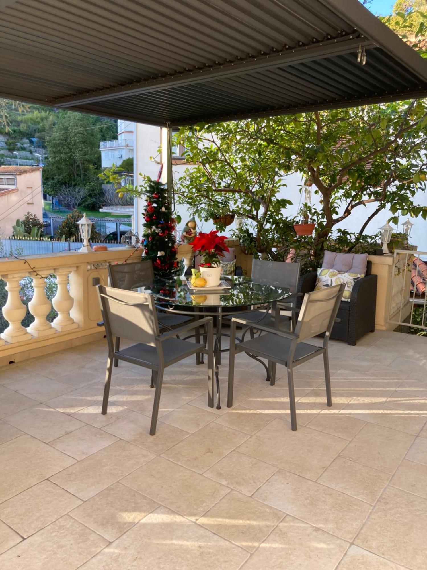 Studio Villa La Cigale Avec Grande Terrasse Menton Bagian luar foto
